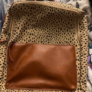 Universal Thread Tan and Brown Travel Bag